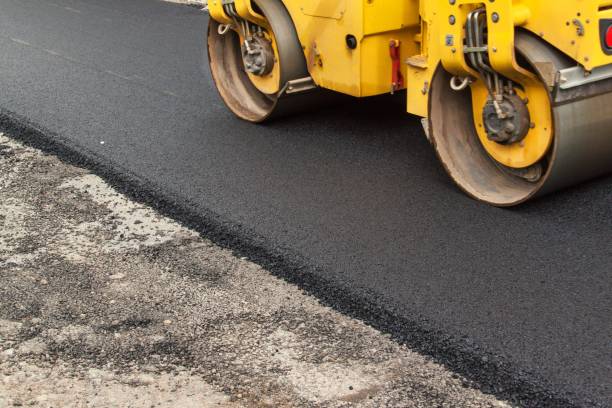 Best Residential Driveway Paver Services  in Laurium, MI